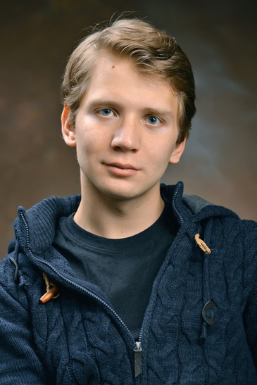 Леонид Калмыков